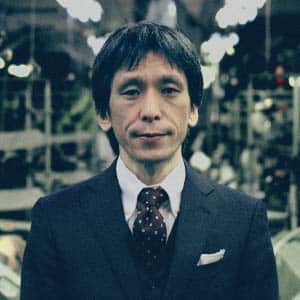 Haruhiro Yamada, directeur d'usine et bureau de direction de notre usine de siège social